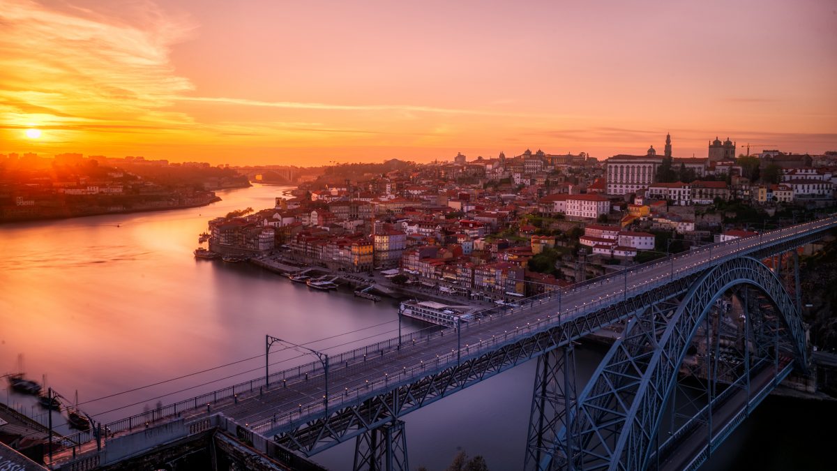 destinos na Europa com voo direto do Porto