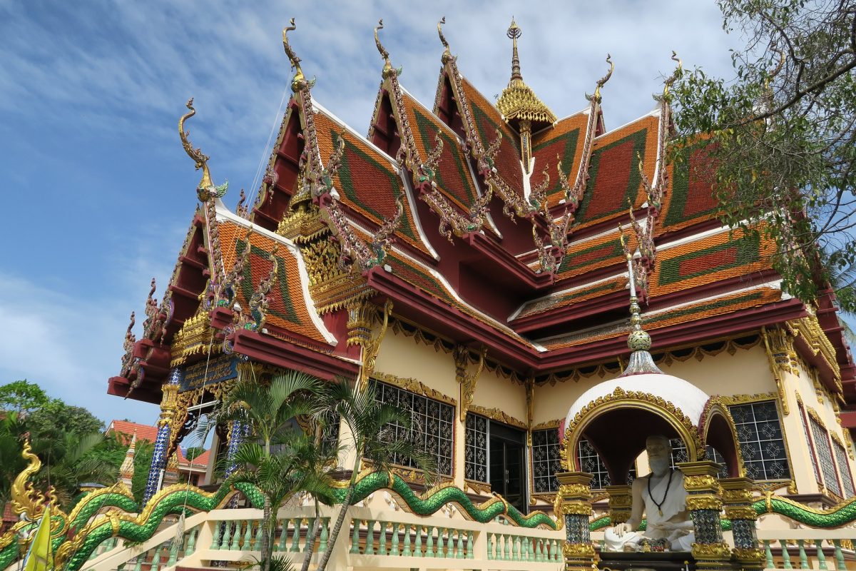 Wat Phra Yai Ko Fan