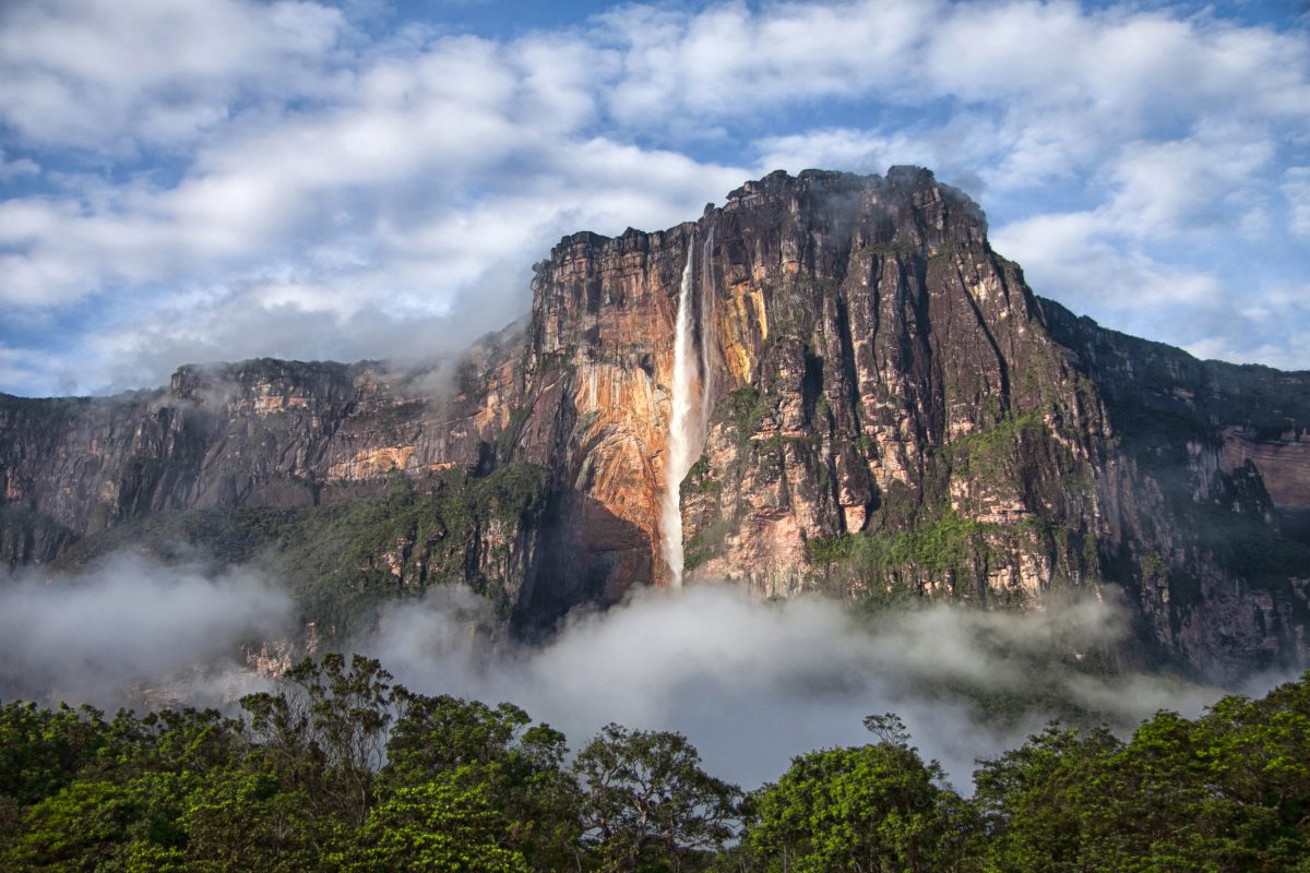 locais espetaculares que inspiraram filmes da Disney: Angel Falls, Venezuela