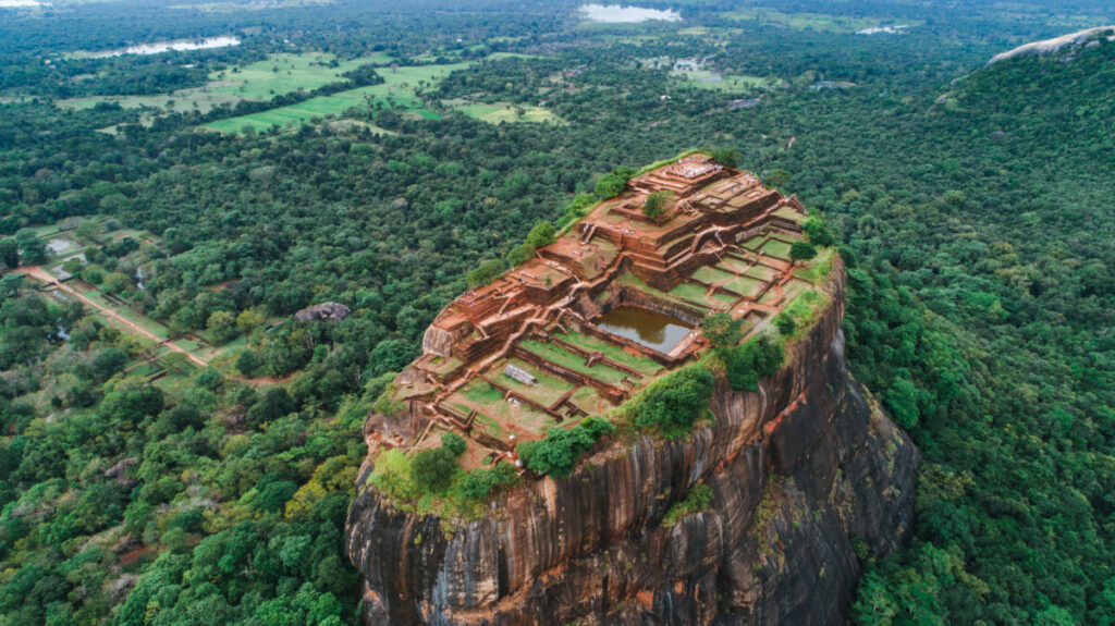 Sigiriya,Lion's,Rock,Of,Fortress,In,The,Middle,Of,The