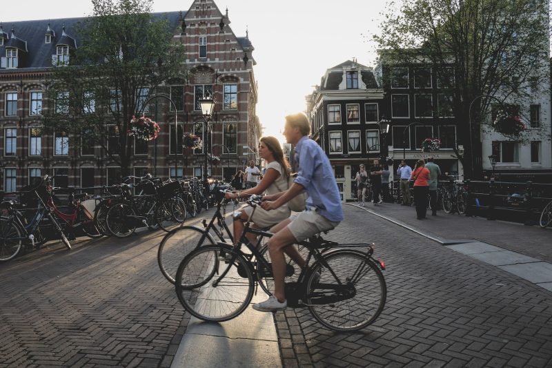 As melhores cidades na Europa para conhecer de bicicleta