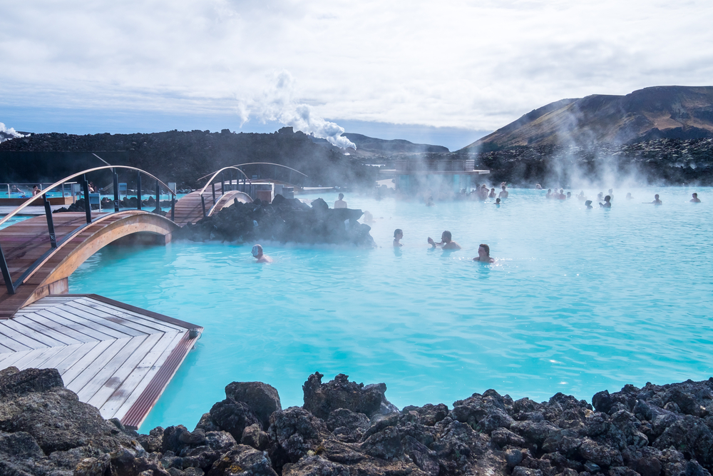 Lagoa Azul, Islândia, Blue Monday: 11 locais para animar o mês de janeiro